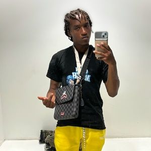 Meet your Posher, Pierre